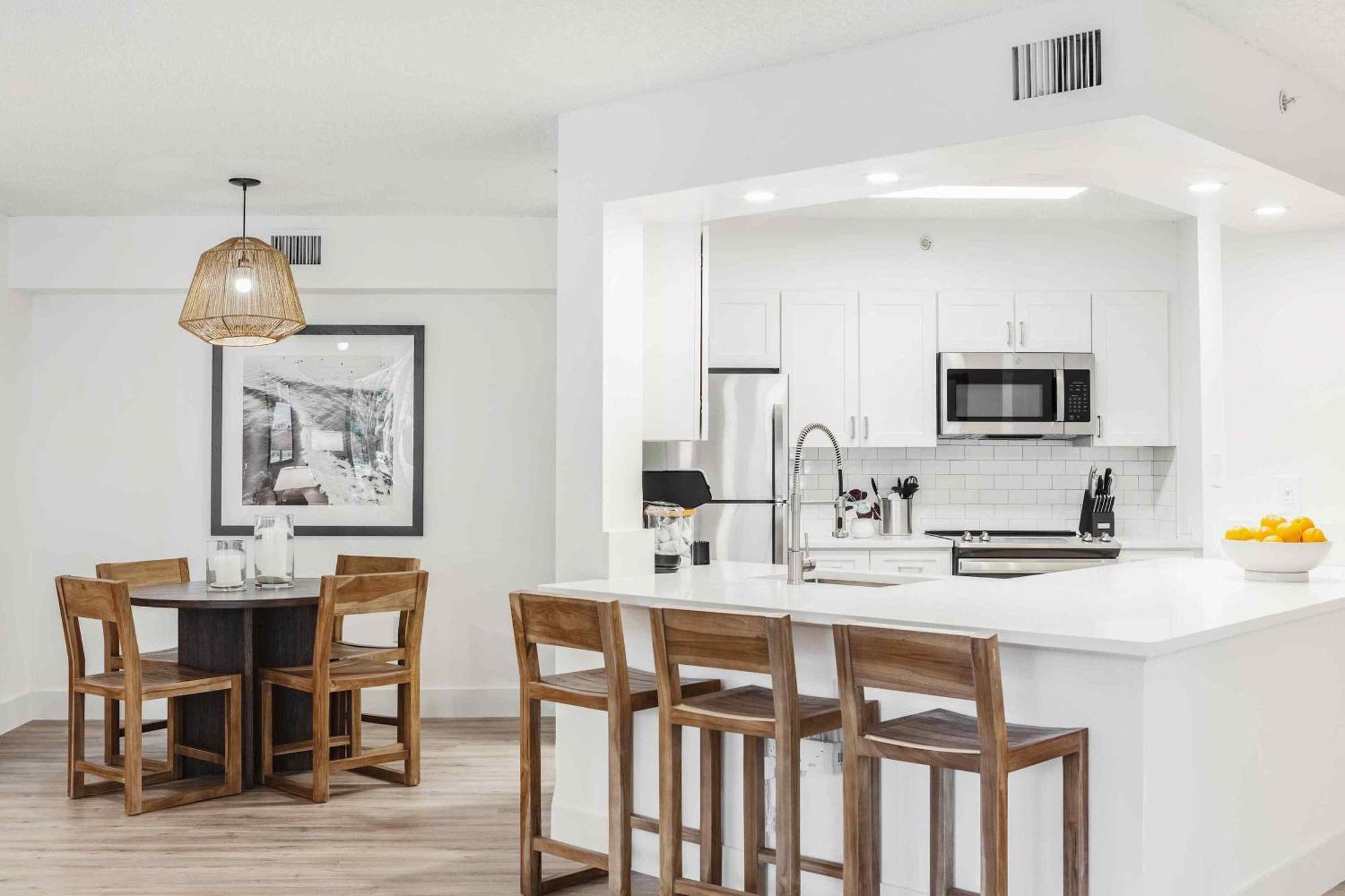 Stunning Centrally Located Apartments At New River Cove In South Florida Fort Lauderdale Exterior photo
